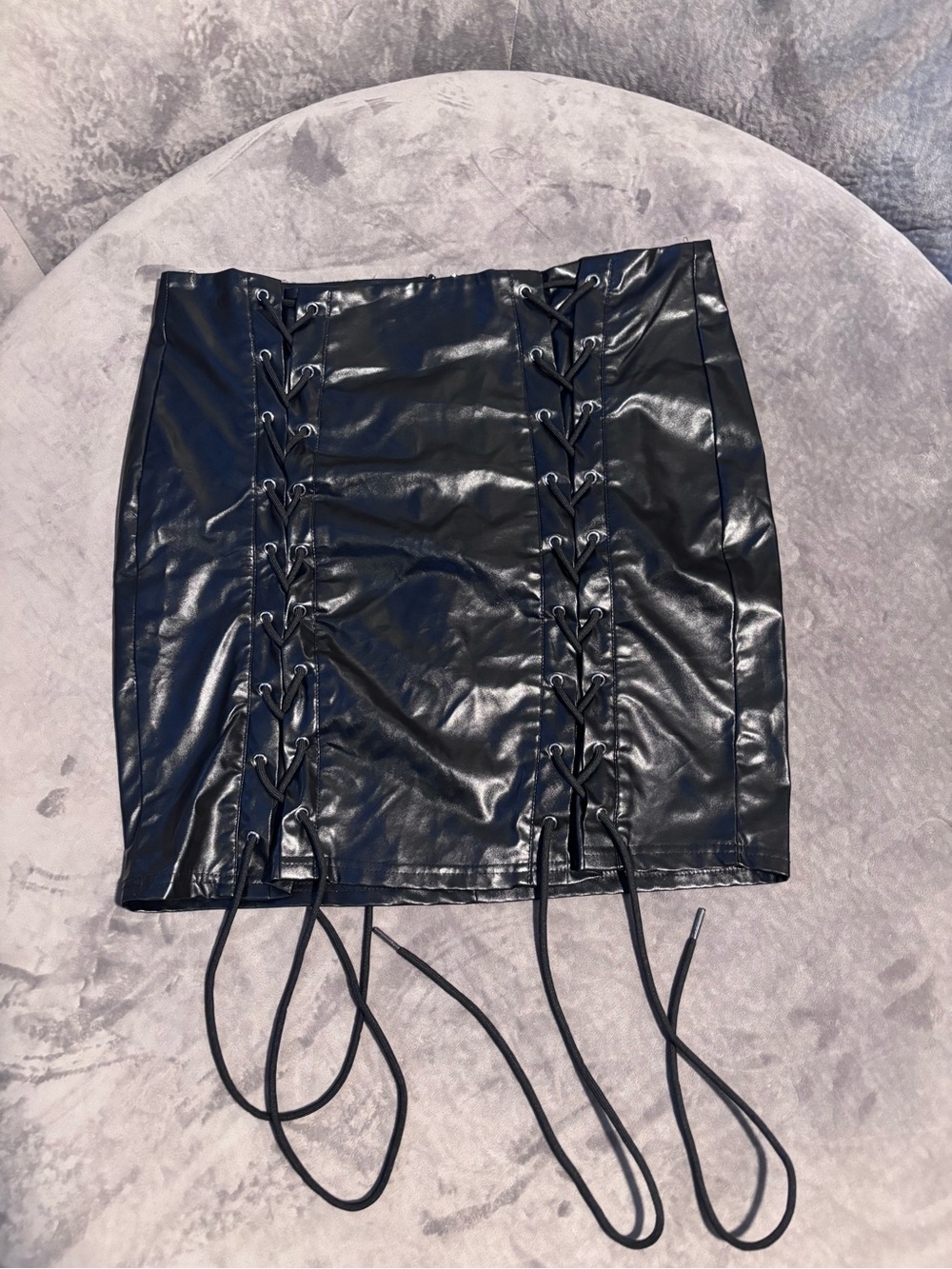 SHEIN Black Faux Leather Lace-Up Mini Skirt